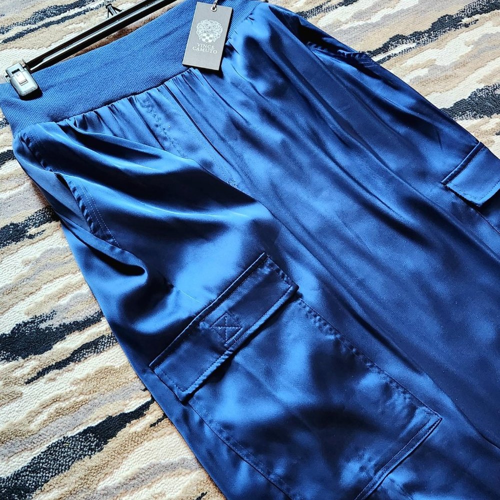 Vince Camuto, Medium, and Deep Blue